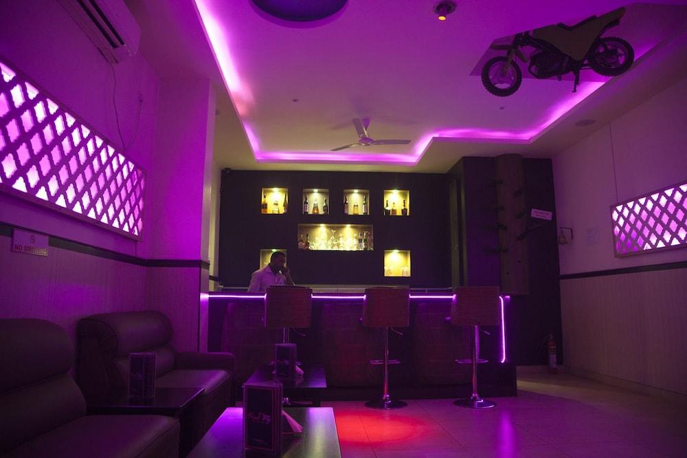 Hotel Shompen Порт Блеър Екстериор снимка