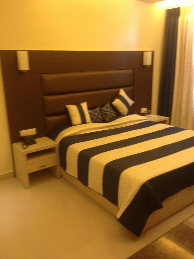 Hotel Shompen Порт Блеър Екстериор снимка