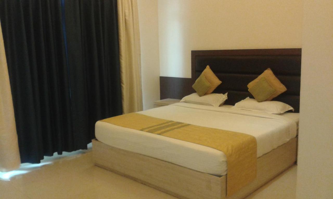 Hotel Shompen Порт Блеър Екстериор снимка
